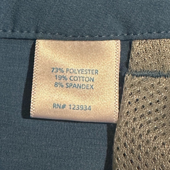 NWT Southern Tide Boys Heathered T3 Gulf Short Color: Heather Atlantic Blue - Picture 12 of 12